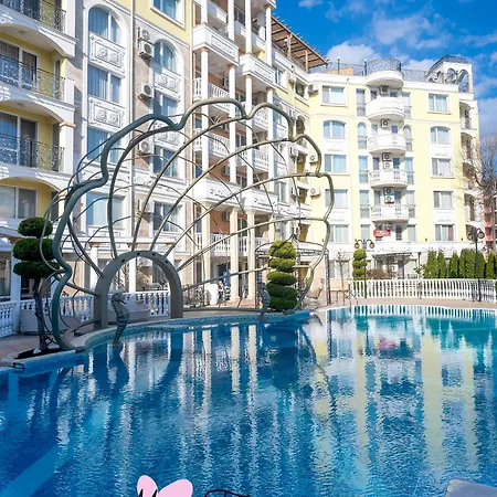 Mon Tour Apartments Sunny Beach Exterior photo